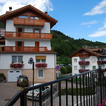 Residenza Arnica Apartment Molveno Room photo
